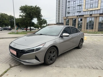 Авто Hyundai Elantra 2023 № 8973531
