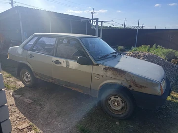 Авто ВАЗ 21099 1993 № 8973535