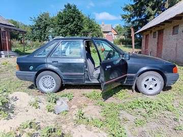 Авто Ford Escort 1988 № 8973761