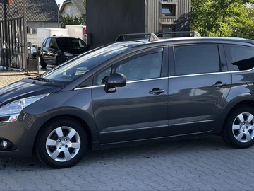 Авто Peugeot 5008 2012 № 8973867