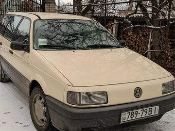 Авто Volkswagen Passat Cc 1990 № 8973889