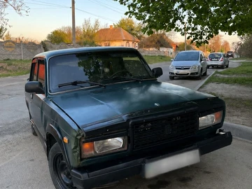 Авто ВАЗ 2107 1999 № 8974042
