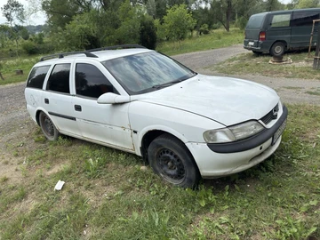 Авто Opel Vectra 1998 № 8974051