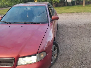 Авто Audi A4 1995 № 8974053