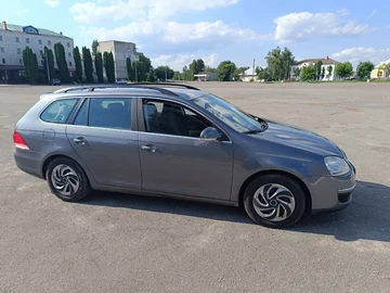 Авто Volkswagen Golf 2007 № 8974074