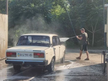 Авто ВАЗ 2107 1996 № 8974085