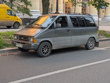 Авто Ford Aerostar 1990 № 8974537