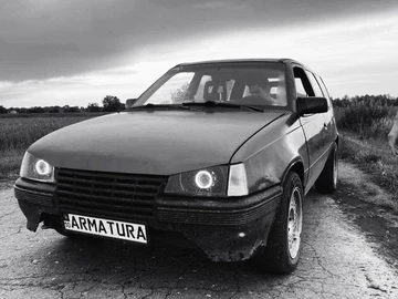 Авто Opel Kadett 1986 № 8974612