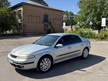 Авто Renault Laguna 2002 № 8974621
