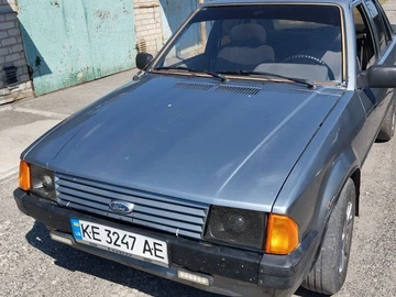 Авто Ford Escort 1986 № 8974630