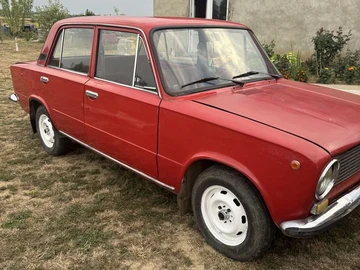 Авто ВАЗ 2101 1989 № 8974716