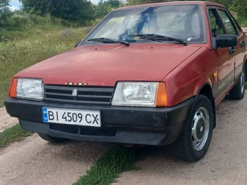 Авто ВАЗ 21099 1993 № 8974890