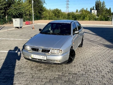Авто SEAT Cordoba 1994 № 8974943