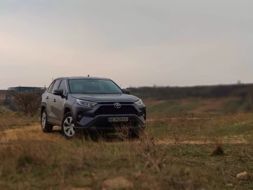Авто Toyota Rav 4 2019 № 8974990