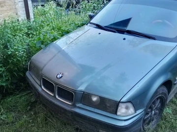 Авто BMW 3 Серия 1994 № 8975063