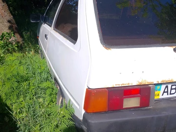 Авто ЗАЗ 1102 1992 № 8975104