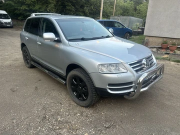 Авто Volkswagen Touareg 2005 № 8975118