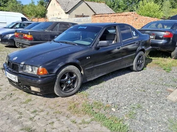 Авто BMW 3 Серия 1993 № 8975185