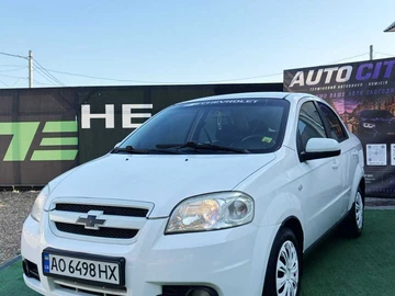 Авто Chevrolet Aveo 2008 № 8975290