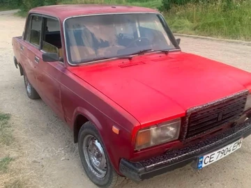 Авто ВАЗ 2107 1995 № 8975305