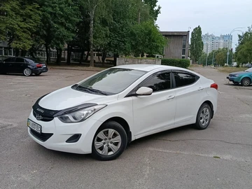 Авто Hyundai Elantra 2013 № 8975310