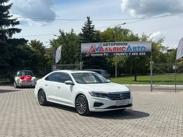 Авто Volkswagen Passat Sedan 2020 № 8975347