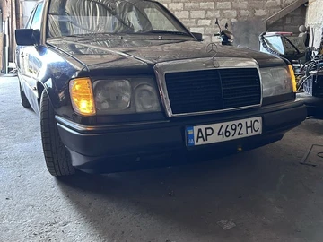 Авто Mercedes E Серия 1987 № 8975428