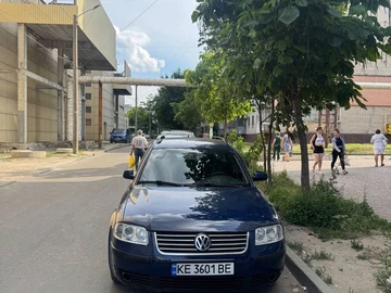 Авто Volkswagen Passat Variant 2001 № 8975453