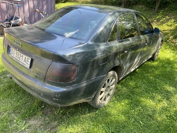 Авто Audi A4 1995 № 8975678
