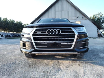 Авто Audi Q7 2016 № 8975734