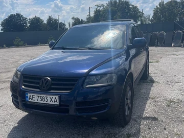 Авто Volkswagen Touareg 2005 № 8975759
