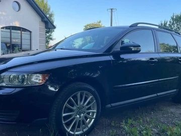 Авто Volvo V50 2007 № 8975766