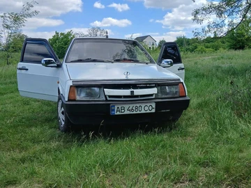 Авто ВАЗ 2109 1991 № 8975778