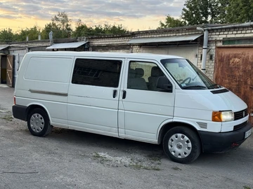 Авто Volkswagen Transporter 2002 № 8975814