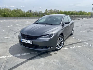 Авто Chrysler 200 2014 № 8975994