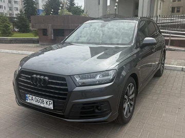 Авто Audi Q7 2016 № 8976100