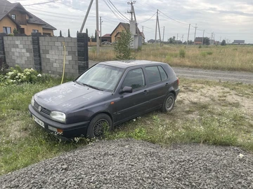 Авто Volkswagen Golf 1993 № 8976192