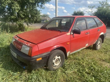 Авто ВАЗ 2109 1992 № 8976306