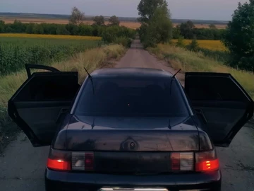 Авто ВАЗ 2110 2004 № 8976345