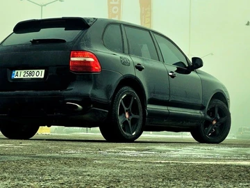 Авто Porsche Cayenne 2008 № 8976387