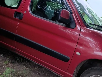 Авто Ford Canyon 2007 № 8976471
