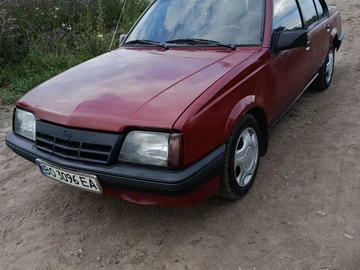 Авто Opel Ascona 1986 № 8976511