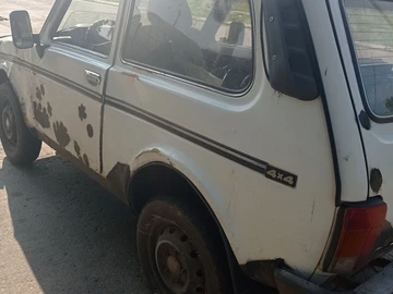 Авто ВАЗ 2123 2003 № 8976650
