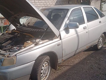 Авто ВАЗ 2112 2001 № 8976703