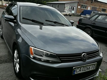 Авто Volkswagen Jetta 2012 № 8976784