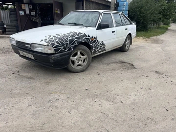 Авто Mazda 626 1986 № 8976791