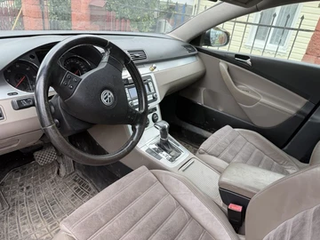 Авто Volkswagen Passat Sedan 2009 № 8976852