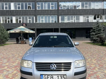 Авто Volkswagen Passat Sedan 2004 № 8976944