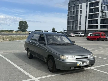 Авто ВАЗ 21111 2001 № 8976978