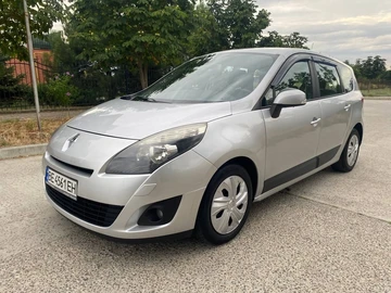 Авто Renault Grand Scenic 2011 № 8977040